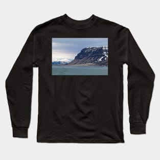 Templet Mountain Arctic Svalbard Long Sleeve T-Shirt